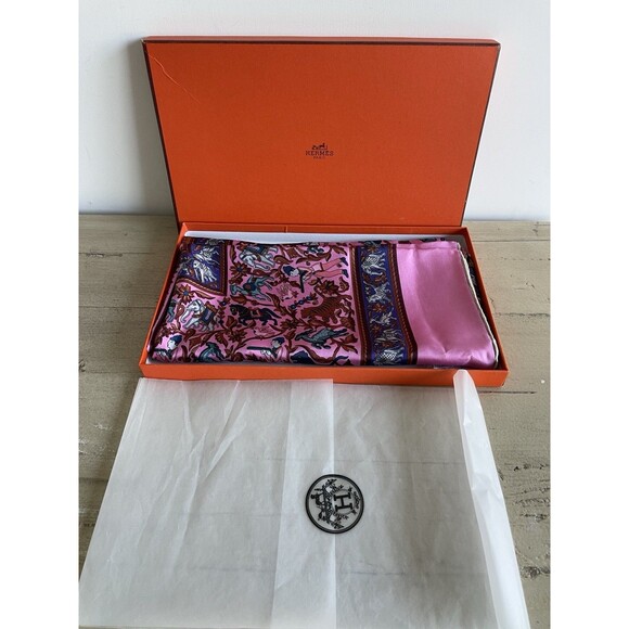 NIB HERMES 140cm Giant Silk Scarf Shawl Chasse en Inde Pink Purple Vintage RARE - Picture 15 of 16